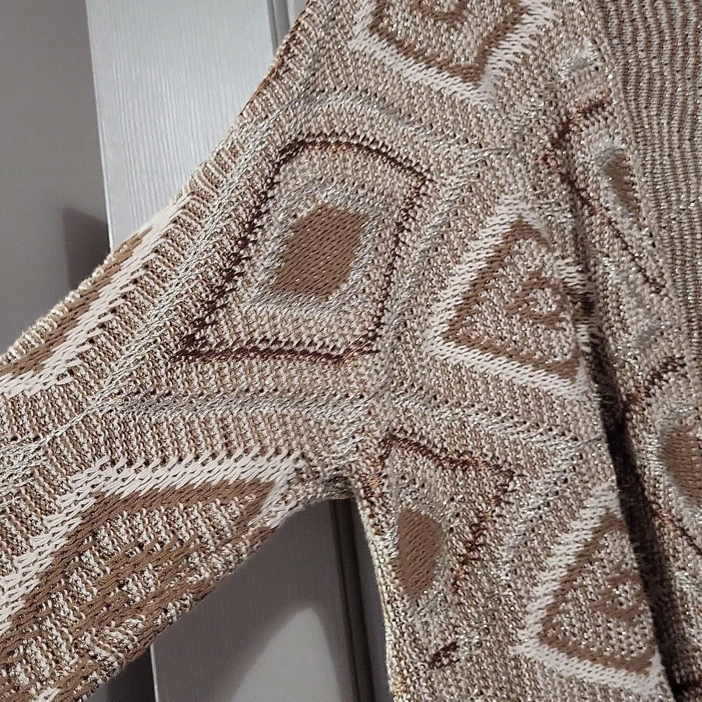 Cardigan - Picture 3 of 4